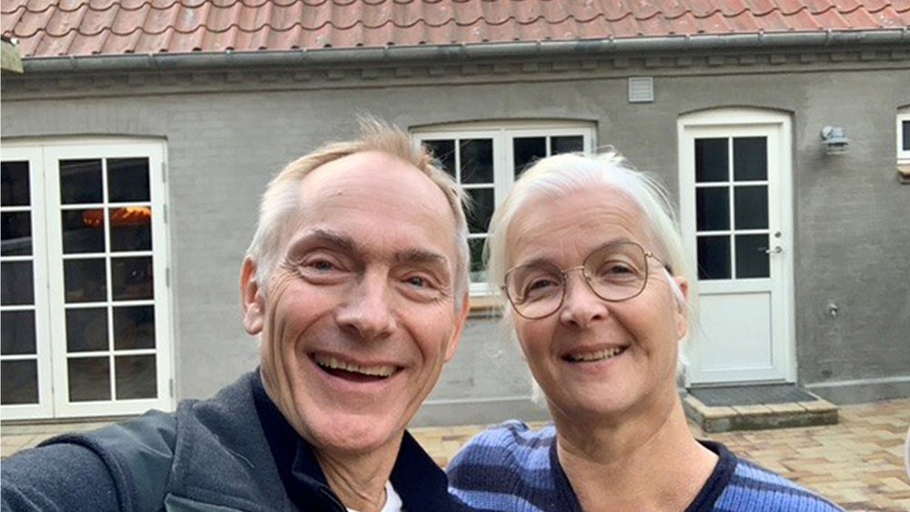 Thomas Buchreitz og Gitte Wenneke er rigtig glade for deres nye udearealer – og den nye måde, de har fået finansieret dem på.